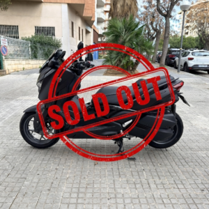 Yamaha XMAX 300 TECH MAX 2025