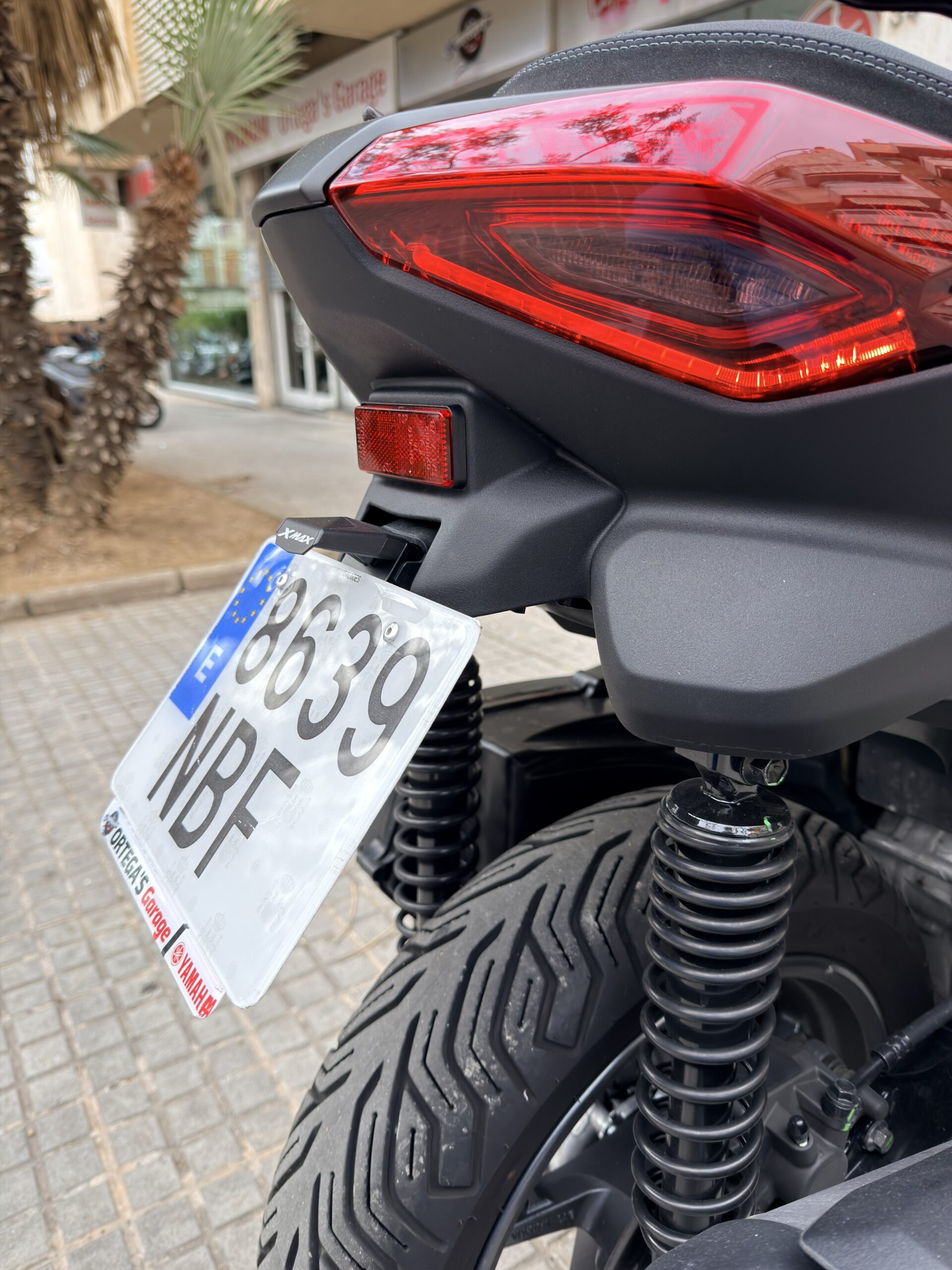 Yamaha XMAX 300 TECH MAX 2025 - Imagen 8