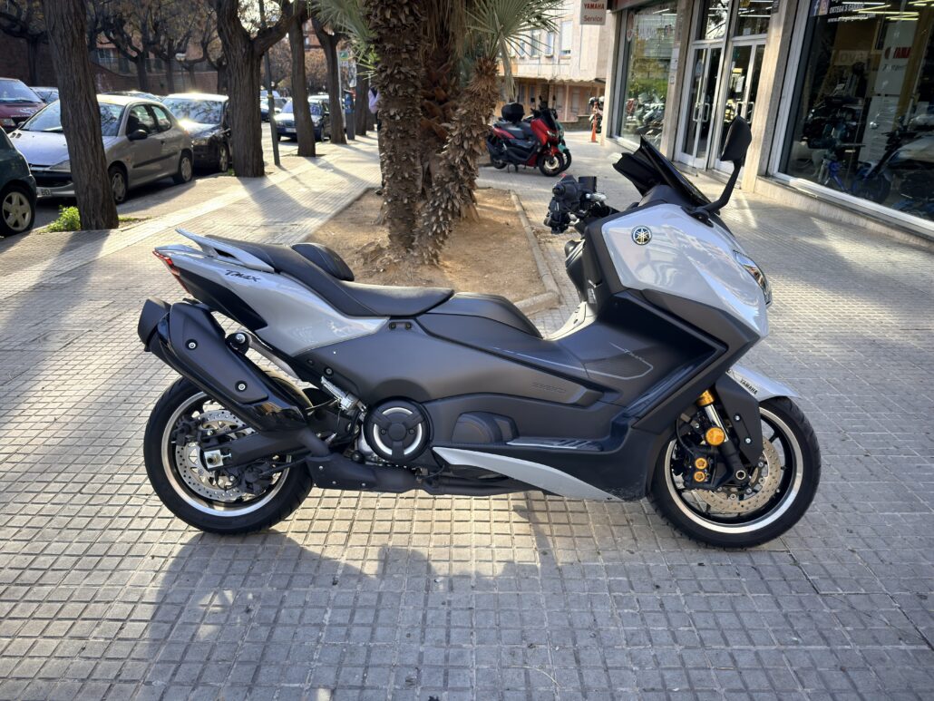 Yamaha TMAX